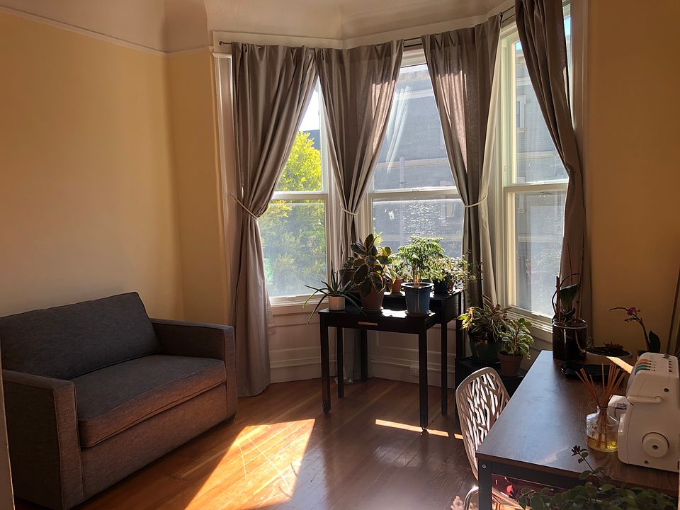 1st image of 1706 Waller St