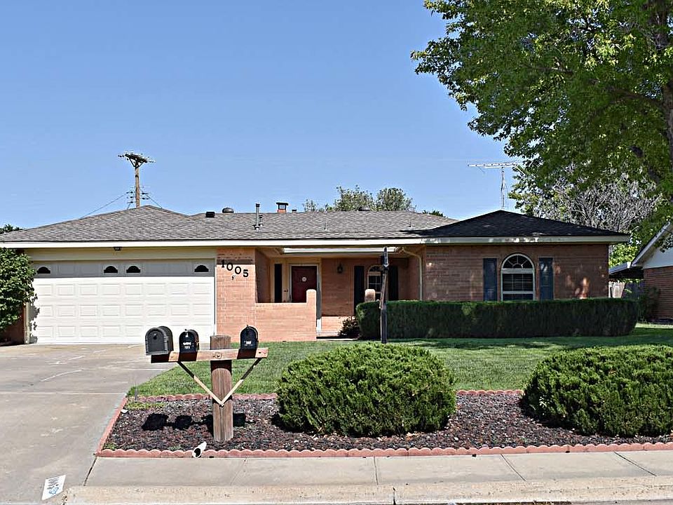 1005 Mills Ave, Dumas, TX 79029 Zillow