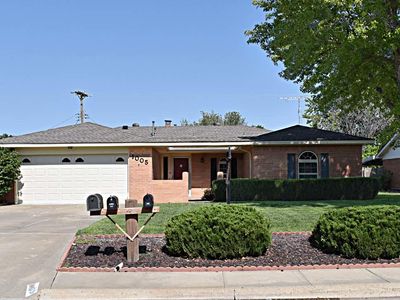 1005 Mills Ave, Dumas, TX, 79029