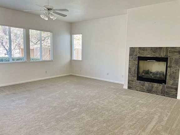 3rd image of 425 Renpoint Ct