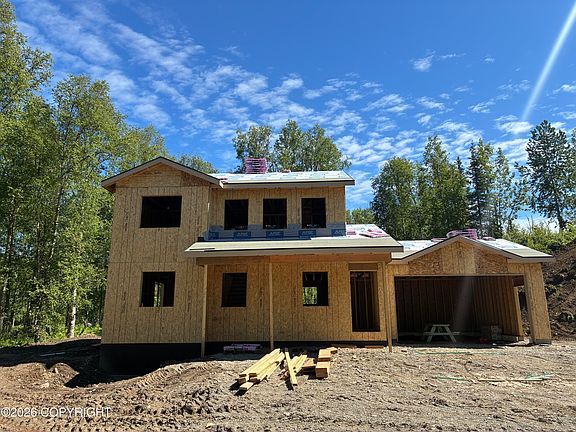 5th image of 323 E Diamond Wood Way