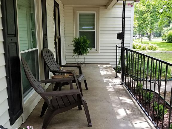 5th image of 4936 Black Oak Ln