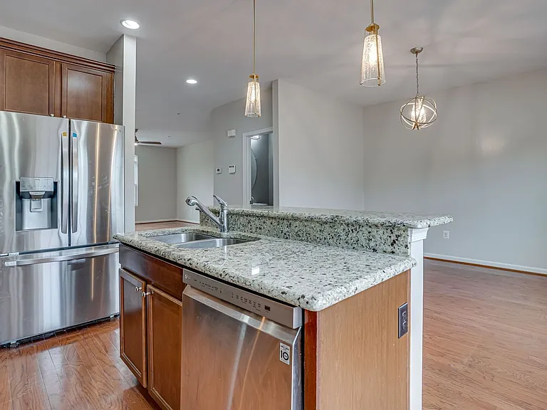 2895 Sedgemore Pl — Photo 15