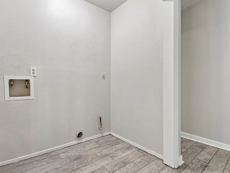 11306 Bayou Place Ln — Photo 15