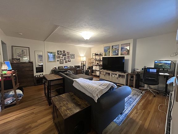 3rd image of 267 Main St APT 2B