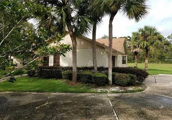 Home For Sale In Sabal Point
