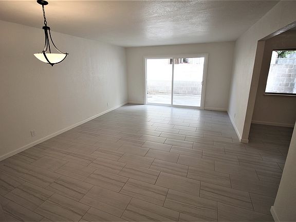 3rd image of 6270 Bancroft Ave