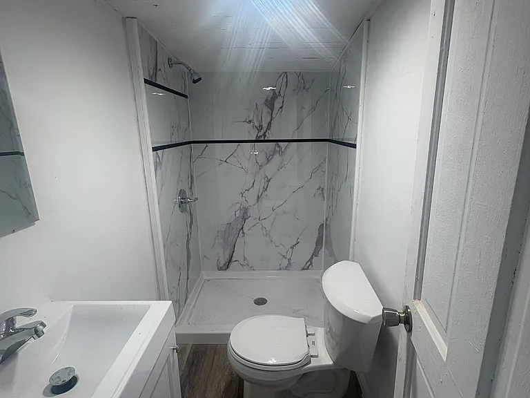 2826 Station St — Photo 7