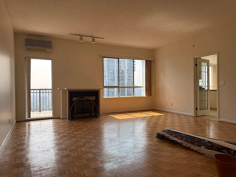 551 Austin Ave #2101 — Photo 3