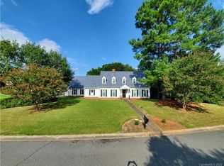 9241 Hemingford Ct, Charlotte, NC 28277