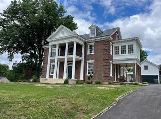 39 Hawthorn Rd, Salem, VA 24153