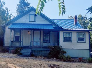 517 Iowa St, Ashland, OR 97520