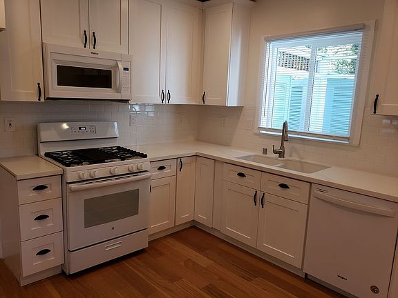 4th image of 1522 Virginia Ave