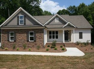 1708 Creekview Dr, Franklinton, NC 27525