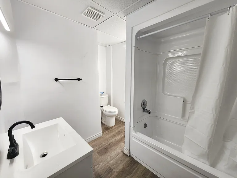 329 Randolph Ave #2-1 — Photo 9