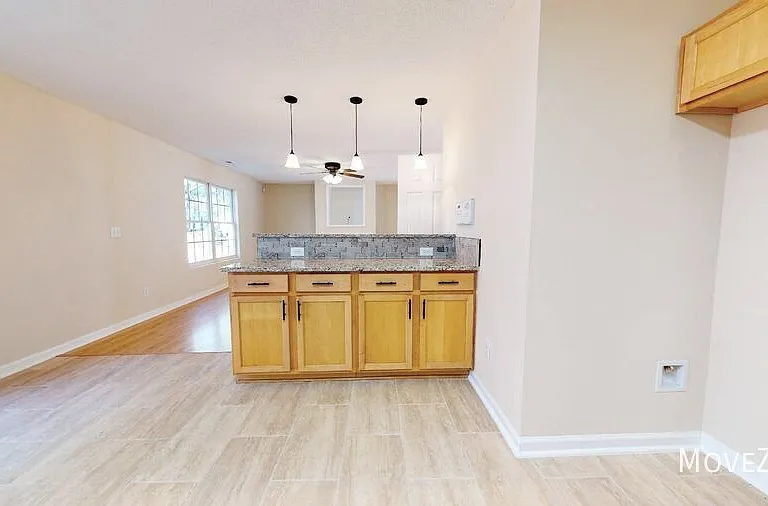 312 Arbor Greene Dr — Photo 15