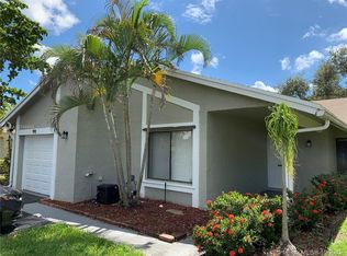 991 NW 89th Ave, Plantation, FL 33324