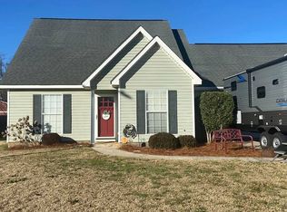 112 Enlish Dr, Bonaire, GA 31005