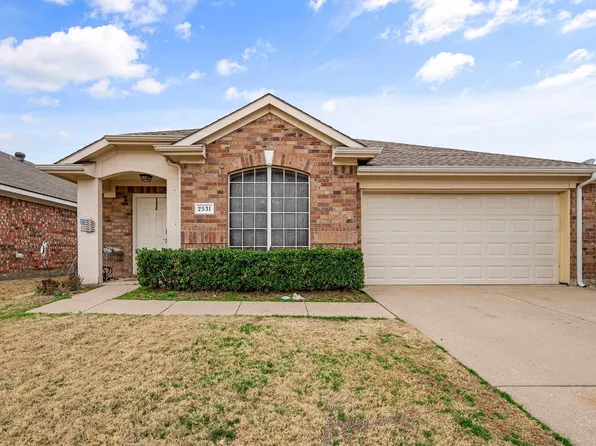 2531 Taos Dr, Grand Prairie, TX 75051