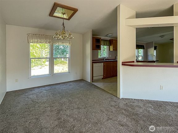 3rd image of 31600 126th Avenue SE #E16