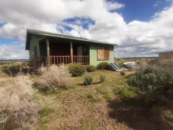 61371 Five Acre Rd, Christmas Valley, OR 97641