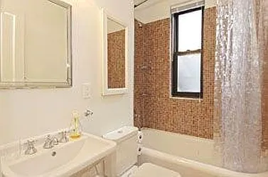 Rented by WIRE International Realty