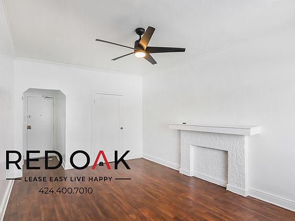 3rd image of 691 Shatto Pl #409