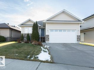 11107 103rd St, Westlock, AB T7P 1G6