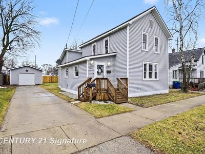 1107 Bradfield St, Bay City, MI, 48706
