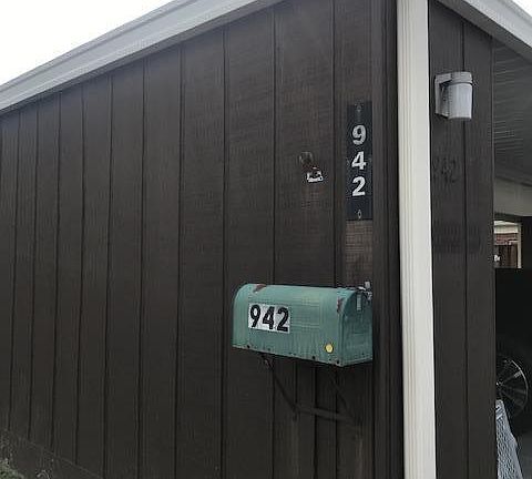 2nd image of 942 E Northfield Blvd