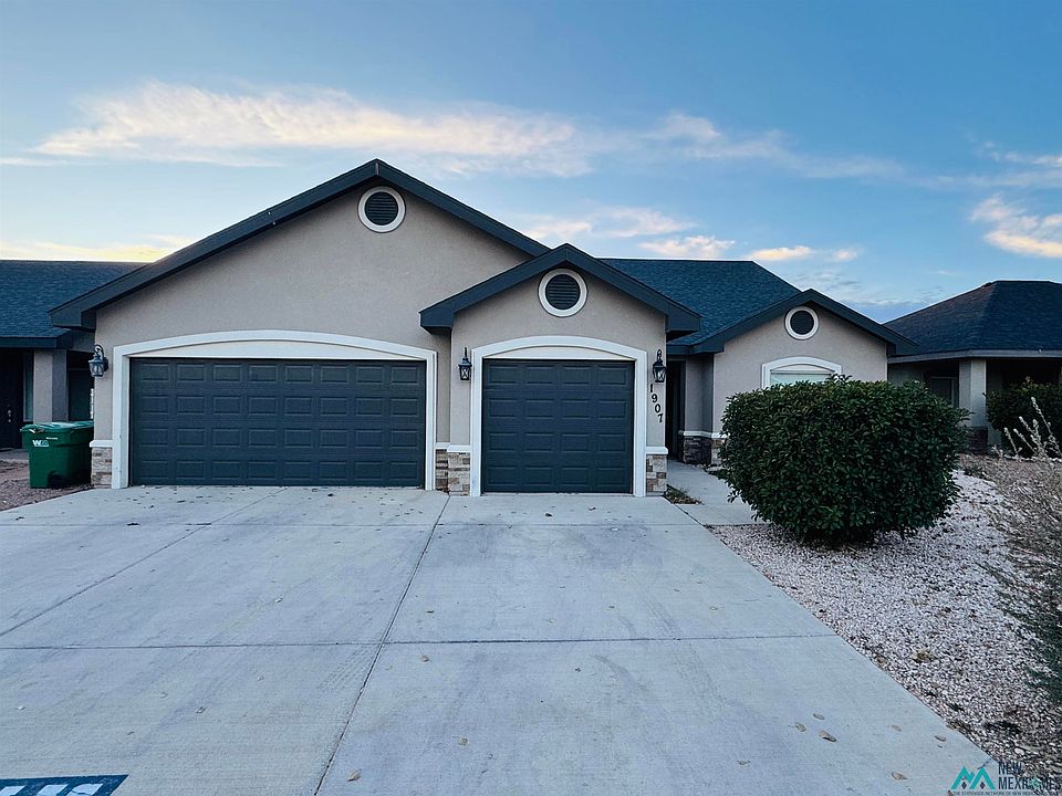 1st image of 1907 N Orchid Dr