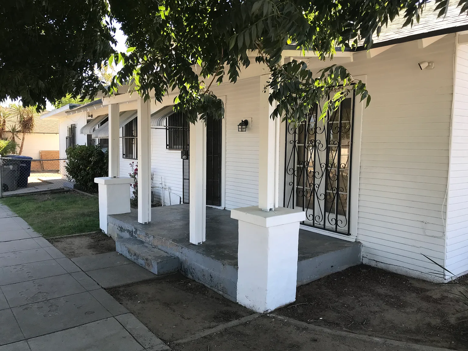 4 bed, 2.0 bath, 1516 sqft, $1,800 — Photo 2