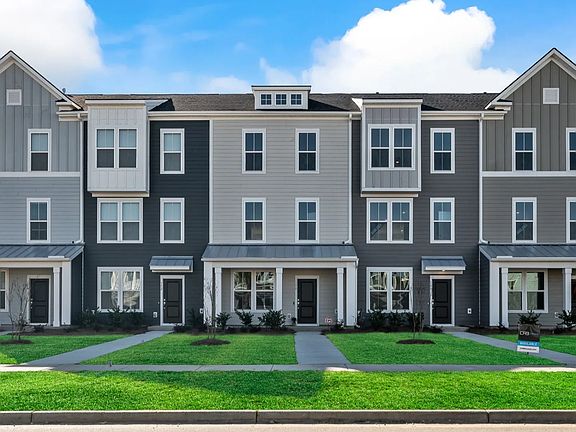 Recess Pointe Exterior DRB Homes New Home Construction in Moncks Corner, SC