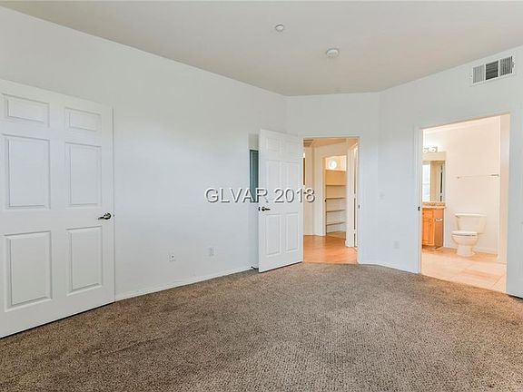 3rd image of 5855 Valley Dr Unit 1039