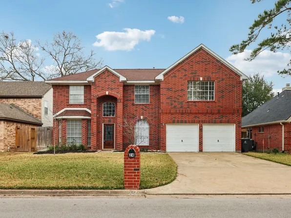 24 Dover Dr, Conroe, TX 77304