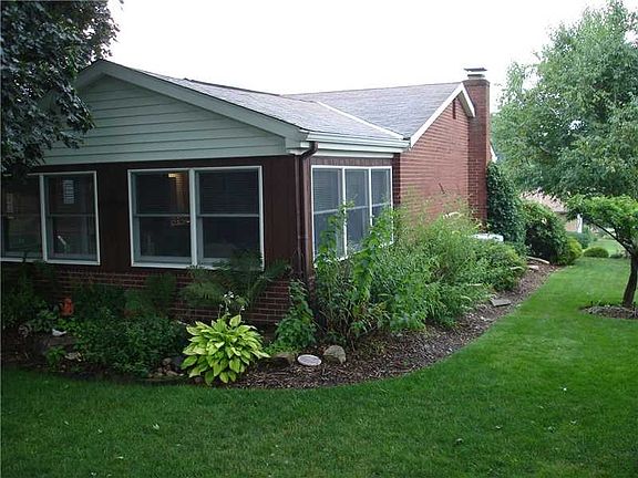 5th image of 9267 Clubview Dr