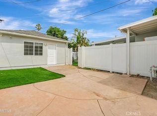 18345 Bessemer St, Reseda, CA 91335