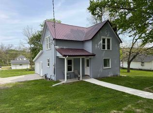 602 Grove St, Decorah, IA 52101