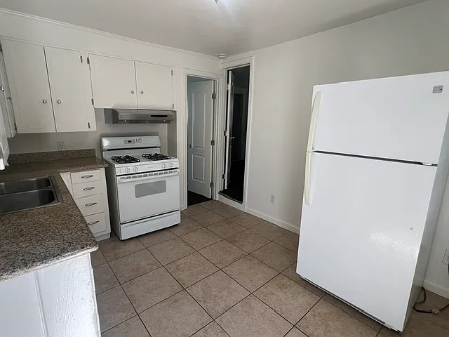 612 E Graves Ave #1 — Photo 14