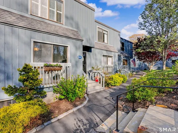 603 Plymouth Colony #603, Branford, CT 06405
