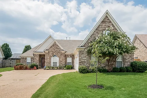 2227 Linda Shore Dr Photo 1