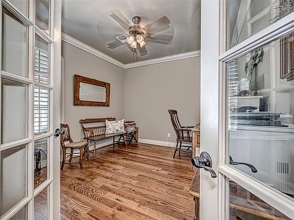 5th image of 10304 Sunset Ln