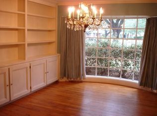 5936 Deerwood Rd, Houston, TX 77057