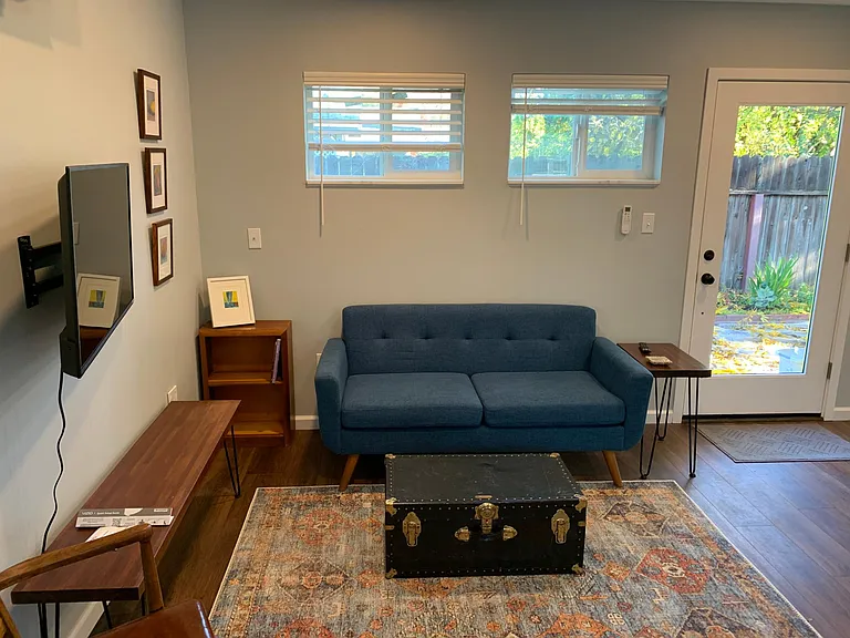 3014 Montgomery Way — Photo 2