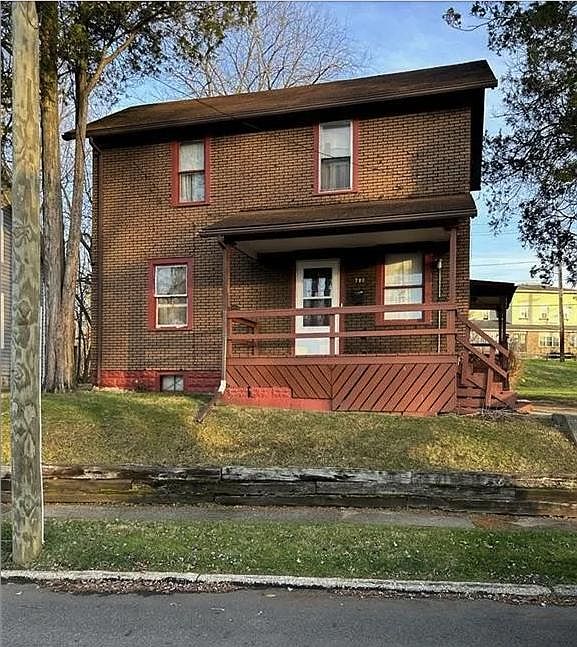 1st image of 780 Lawton St SE