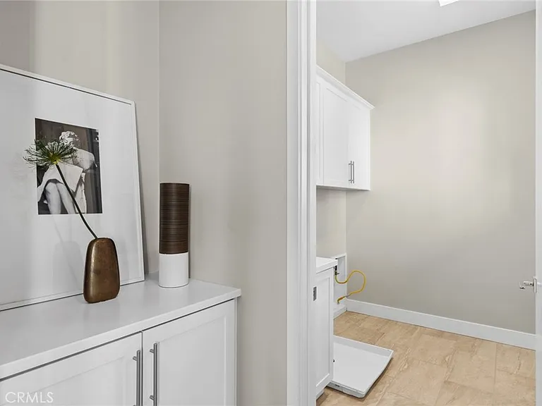 217 Cultivate — Photo 27