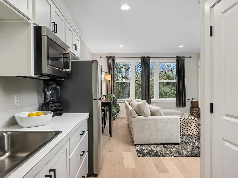 6637 NW Lolo — Photo 16