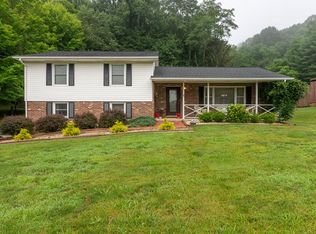 1122B Prater Ln, Marion, VA 24354