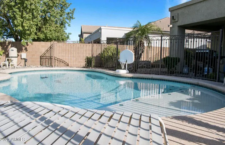 6630 S Cottonfields Ln — Photo 8