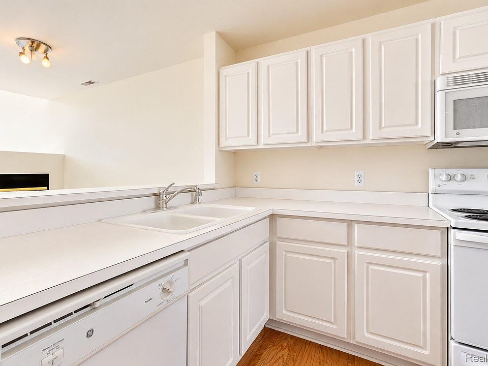 3237 Newbury Pl, photo 13